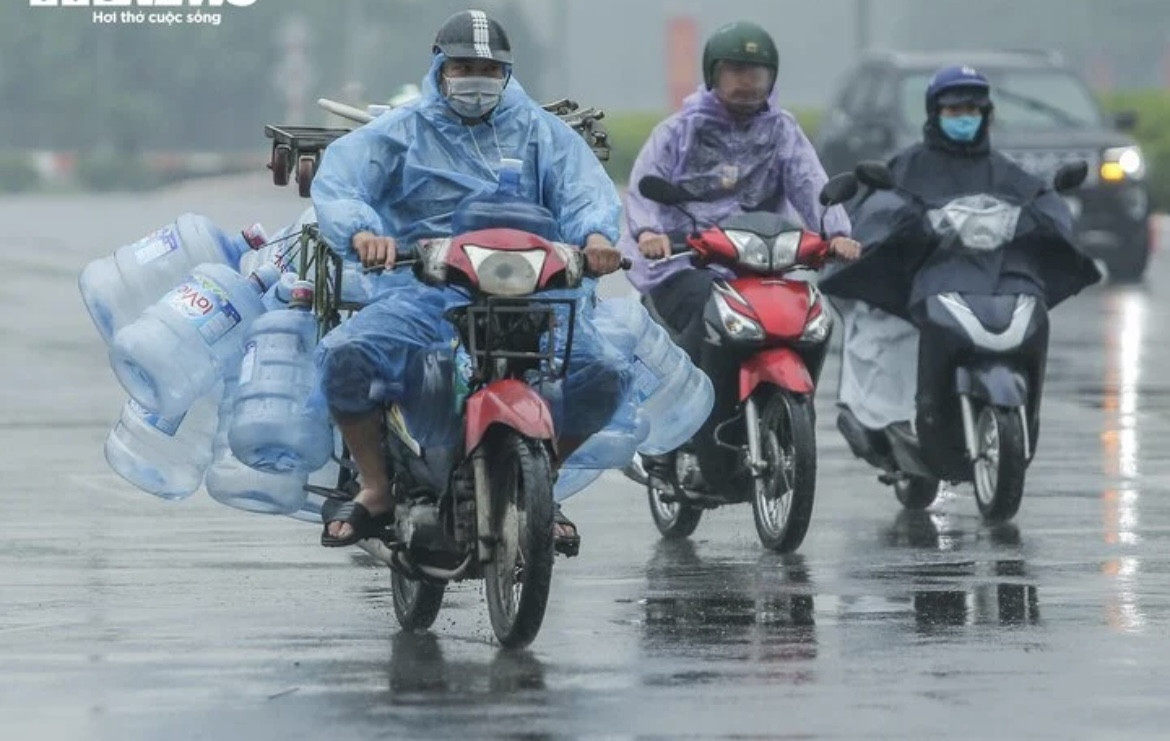 Dự báo thời tiết 10 ngày từ đêm 4/5 đến 14/5 cho Hà Nội và cả nước: Đề phòng mưa dông, gió giật
